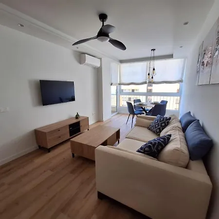 Seafront Apartamento *