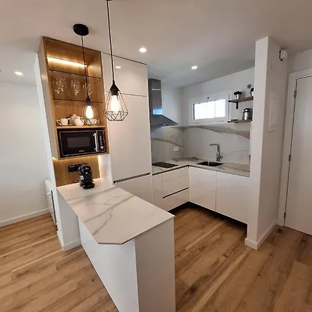 Apartament Seafront *