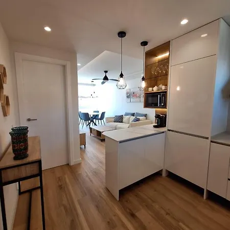 Seafront Apartamento *