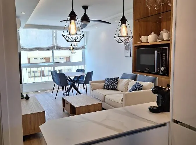 Seafront Apartament Marbella