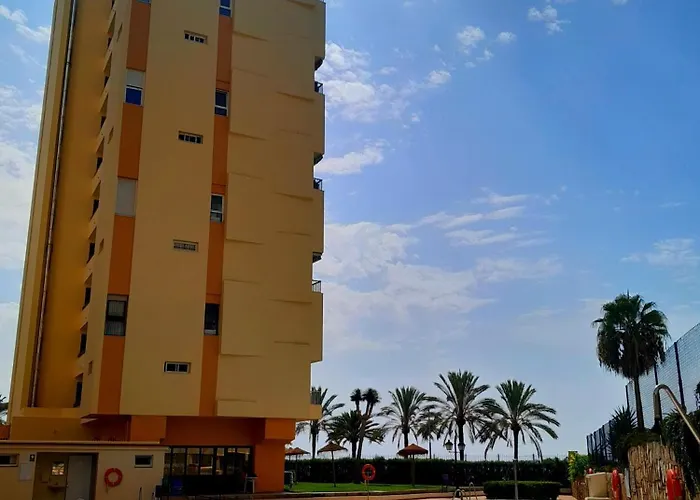 Seafront Apartament *